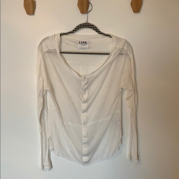 Long sleeve tee - Picture 1 of 3